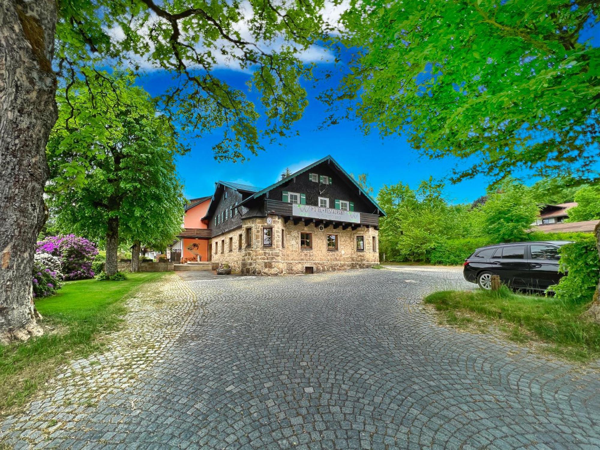 Wagners Hotel Im Fichtelgebirge วาร์เมนชไตนาค ภายนอก รูปภาพ