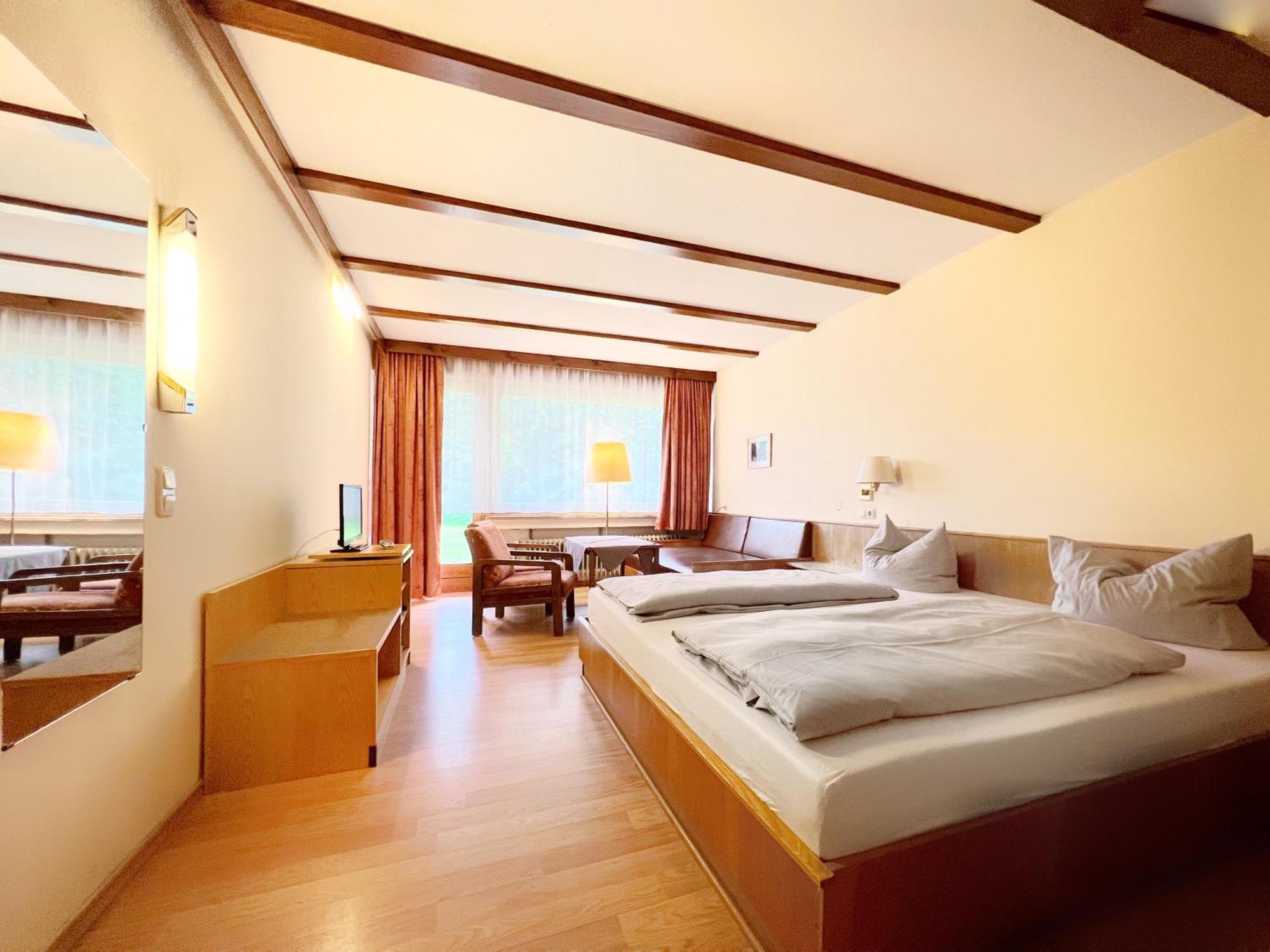 Wagners Hotel Im Fichtelgebirge วาร์เมนชไตนาค ภายนอก รูปภาพ