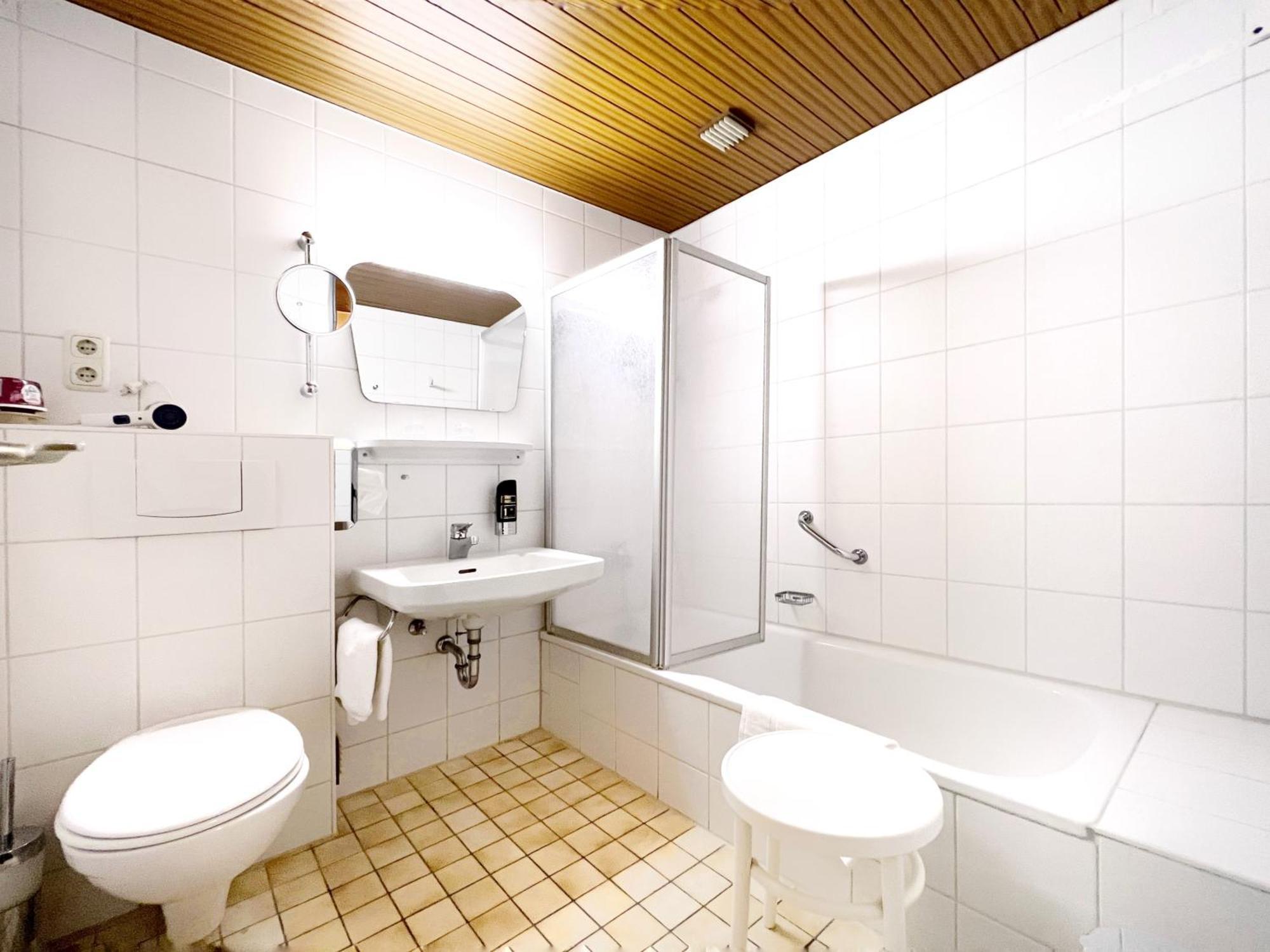 Wagners Hotel Im Fichtelgebirge วาร์เมนชไตนาค ภายนอก รูปภาพ